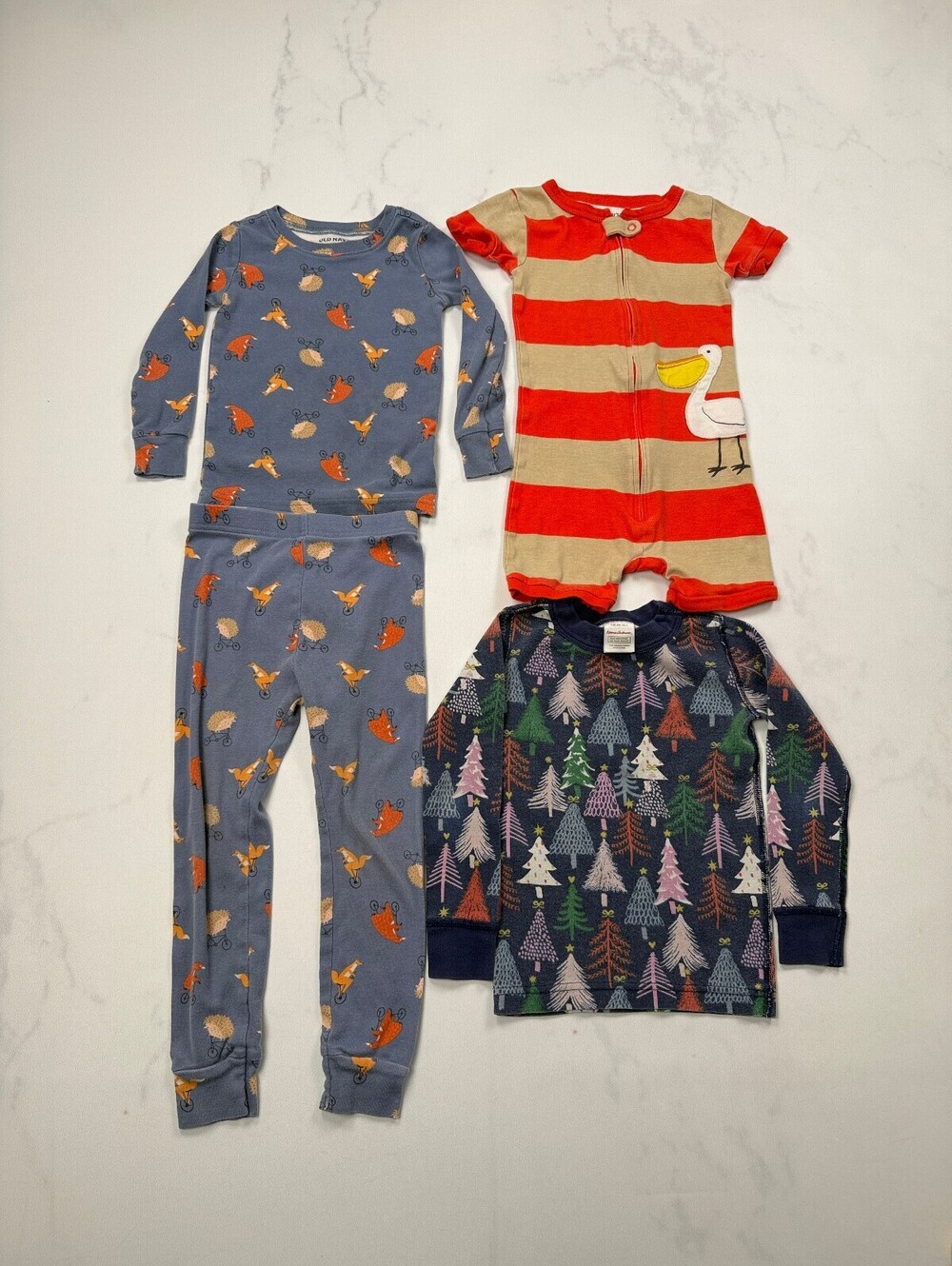 Old Navy Hanna Andersson Carter's Pajama Set Bundle of 4 - Boys 4T